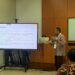 Gustofan Mahmud presentasikan karya ilmiahnya bersama Prianto tentang E-Filing yang mempermudah UMKM di Indonesia